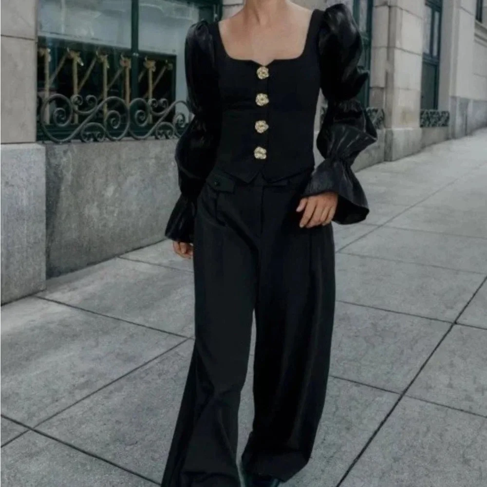 Zara Black Puff-Sleeve Button-Front Blouse - Picture 1 of 9